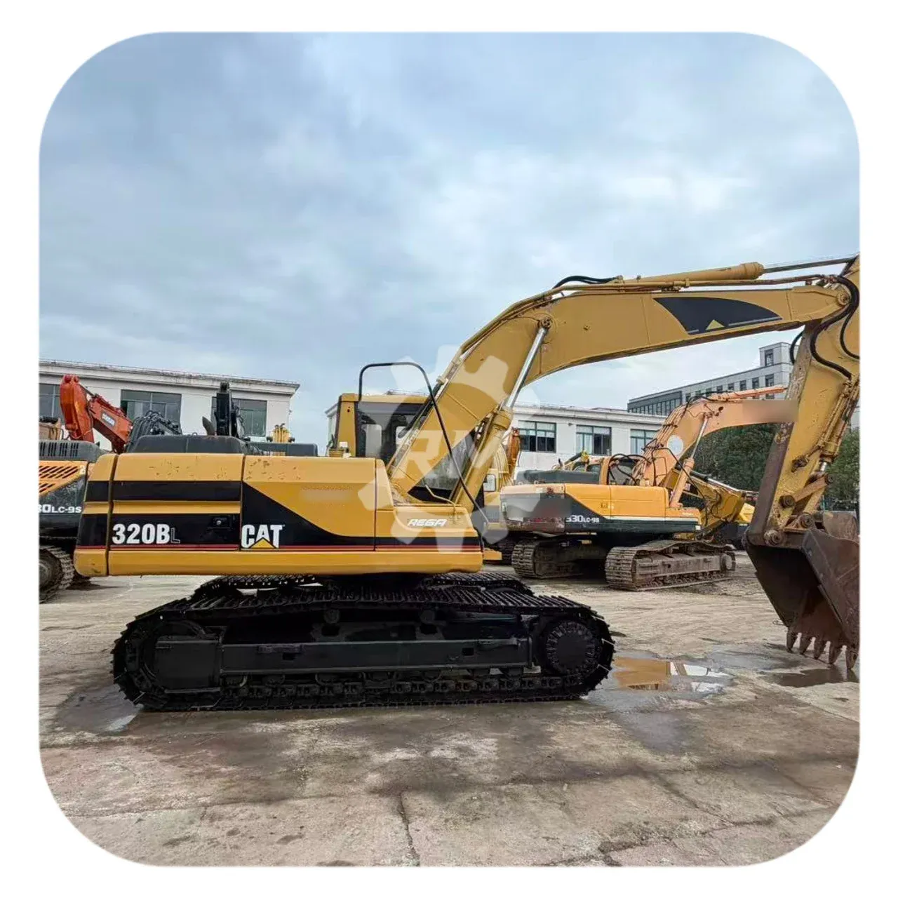 Caterpillar 320B Excavator