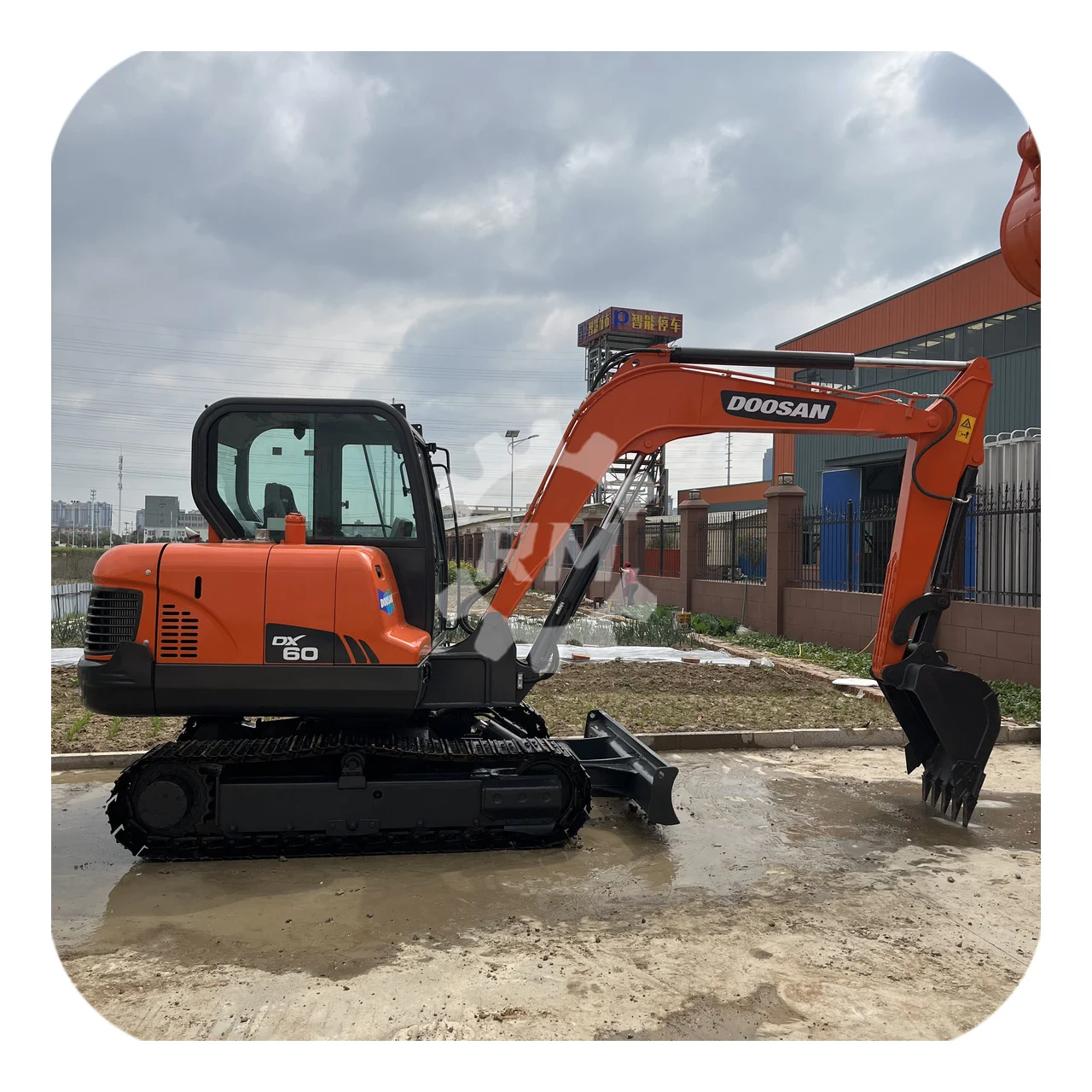 DOOSAN DX60 Excavator